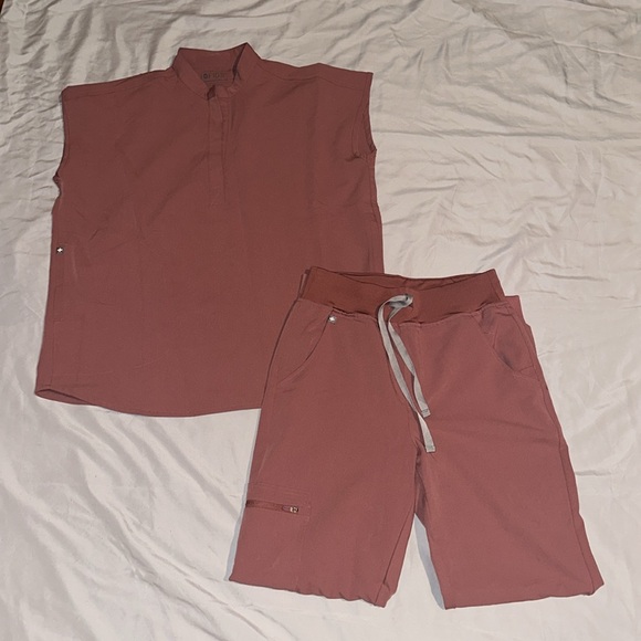 THE HIGH WAISTED JOGGER SET - Picture 3 of 12